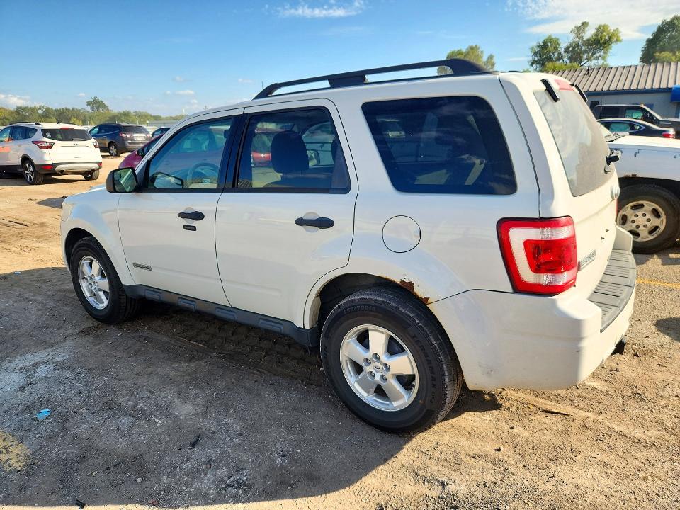 Photo 2 from auction – 2012 FORD ESCAPE with VIN 1FMCU0DG0CKA64584