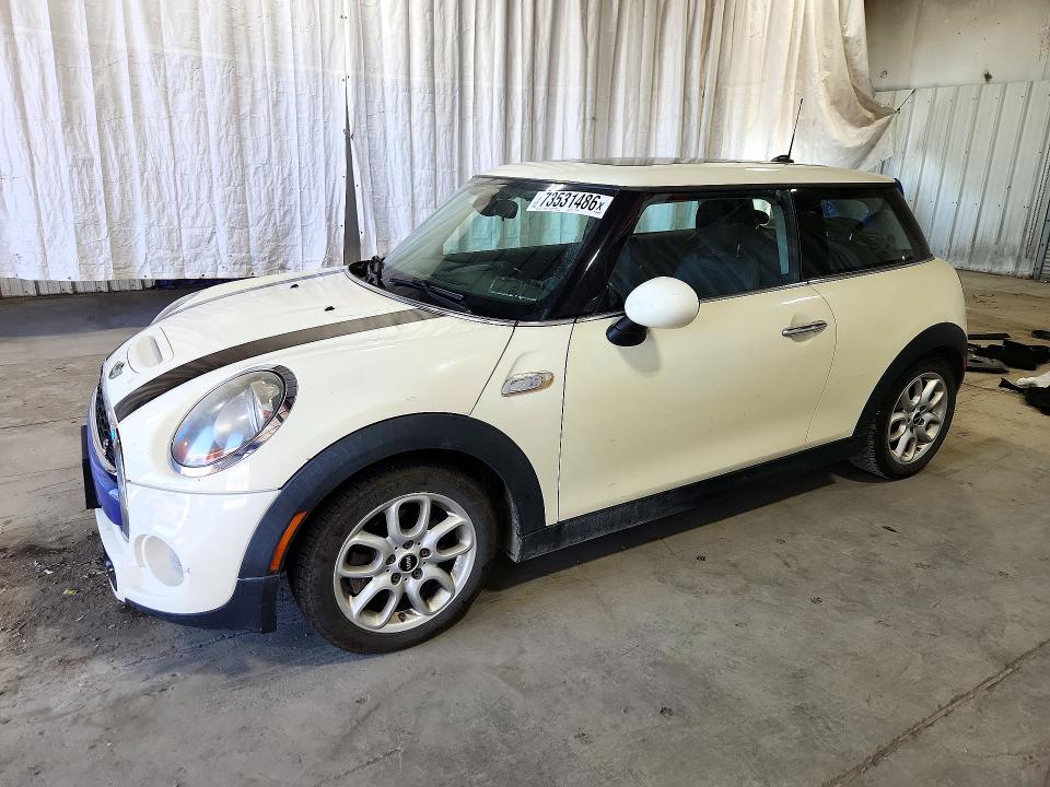 Снимка 1 от търг – 2015 MINI COOPER с VIN WMWXP7C5XFT741173