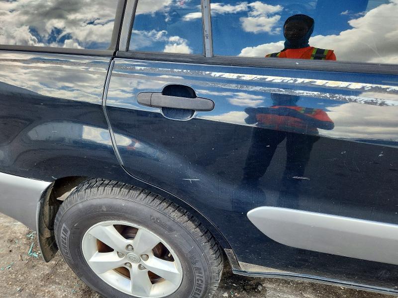 Снимка 10 от търг – 2005 TOYOTA RAV4 с VIN JTEHD20V850051909