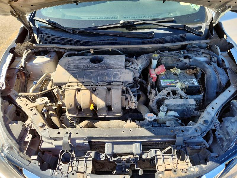 Снимка 11 от търг – 2017 NISSAN SENTRA с VIN 3N1AB7AP4HY252602