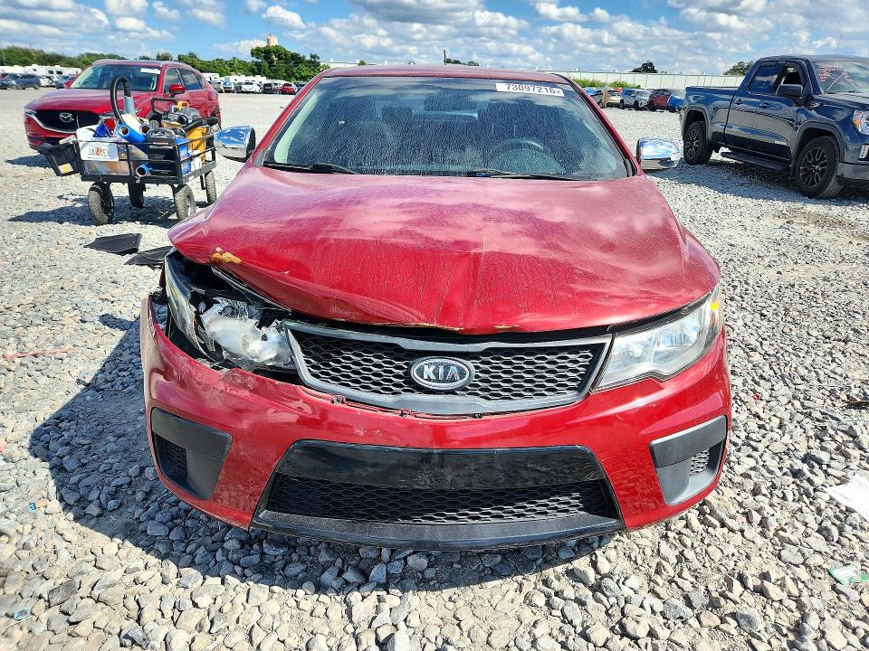 Снимка 5 от търг – 2010 KIA FORTE KOUP с VIN KNAFU6A29A5250761