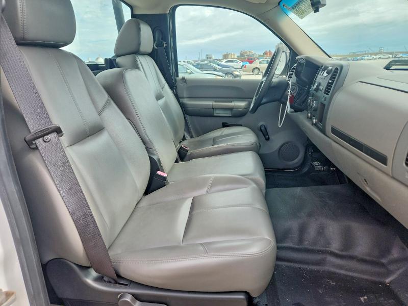 Фото 10 с аукциона – 2007 GMC NEW SIERRA с VIN 1GTEC14097Z533581