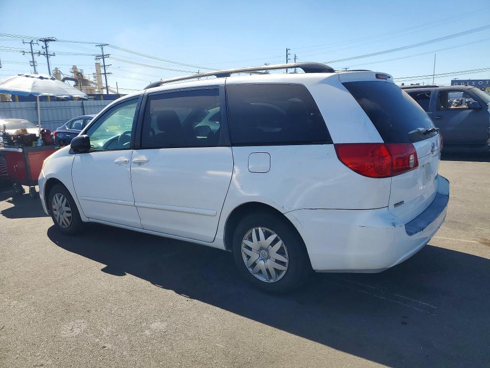 Снимка 2 от търг – 2009 TOYOTA SIENNA с VIN 5TDZK23C89S253001