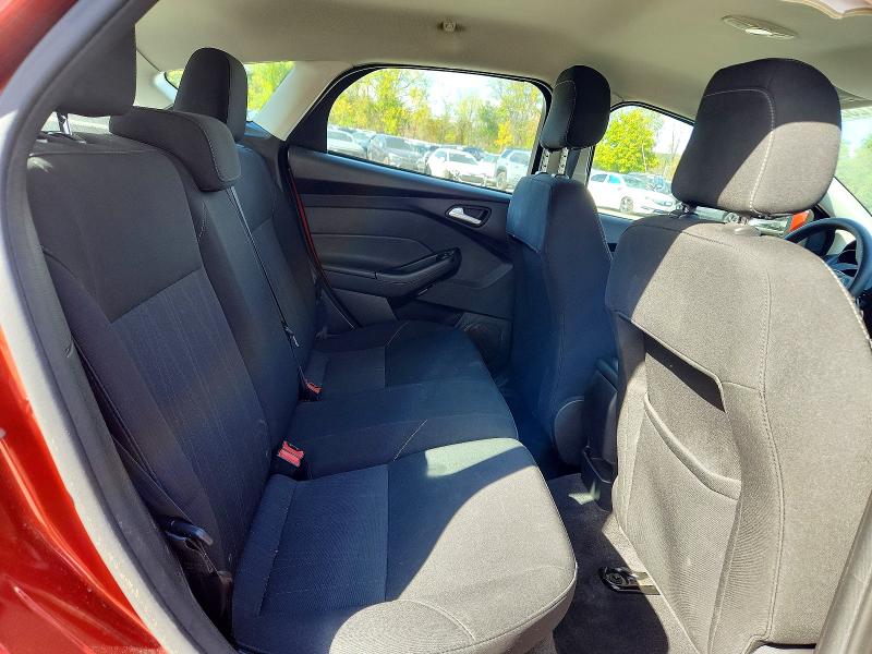 Снимка 10 от търг – 2018 FORD FOCUS с VIN 1FADP3K22JL291040