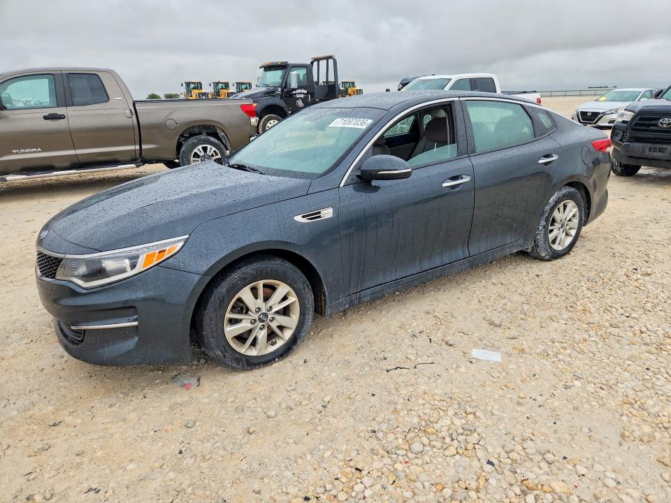 Foto 1 de la subasta – 2016 KIA OPTIMA con VIN KNAGT4L30G5070885