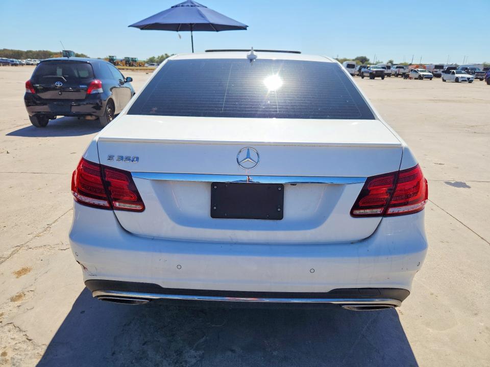 Photo 6 from auction – 2016 MERCEDES-BENZ E with VIN WDDHF5KB5GB232952