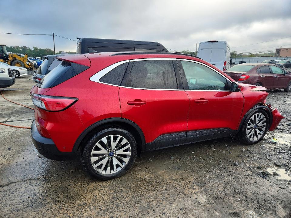 صورة رقم 3 من المزاد - 2020 FORD ESCAPE مع VIN 1FMCU0DZ6LUB14328