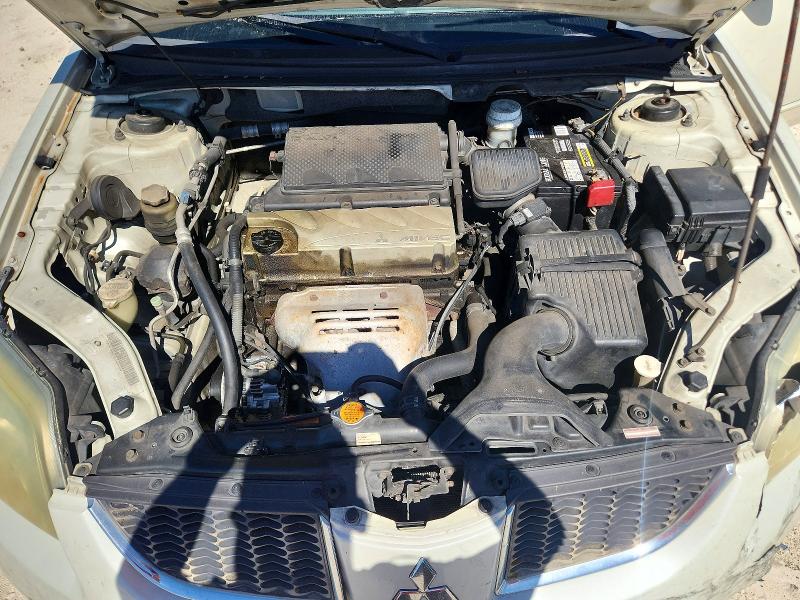 Foto 11 de la subasta – 2004 MITSUBISHI GALANT con VIN 4A3AB36F84E101577