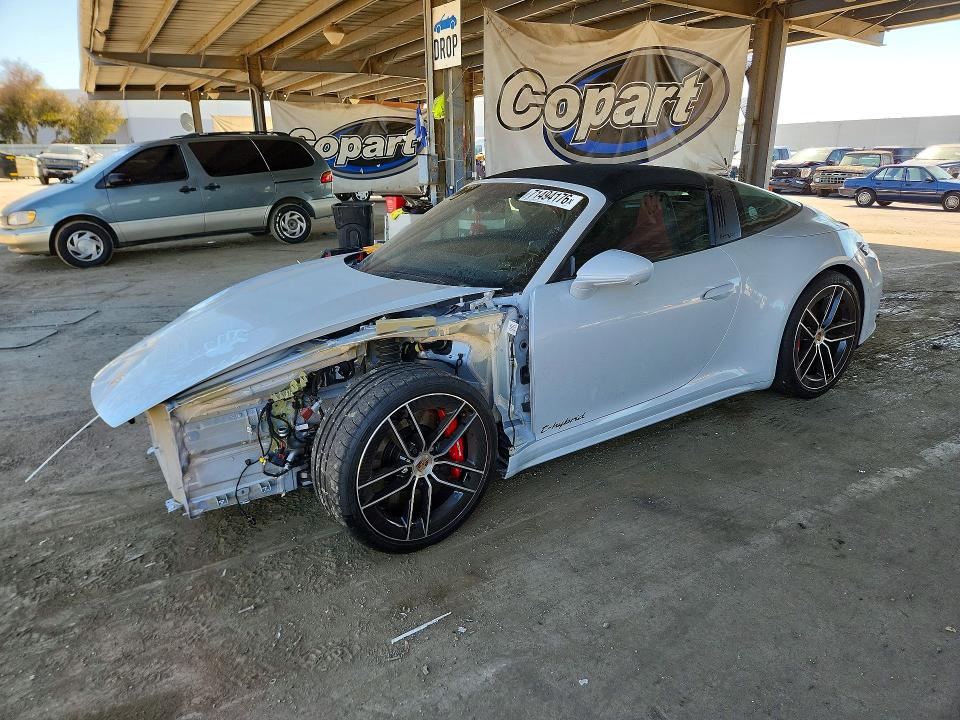 PORSCHE 911 2025 مع رقم تعريف المركبة WP0BB2A93SS260282 - صورة من المزاد