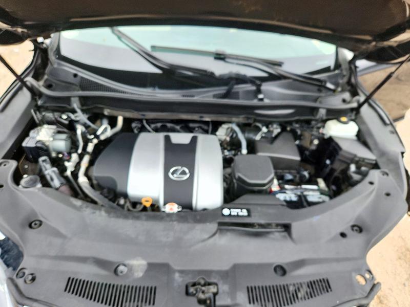 Photo 12 from auction – 2021 LEXUS RX with VIN 2T2HZMAA9MC197619