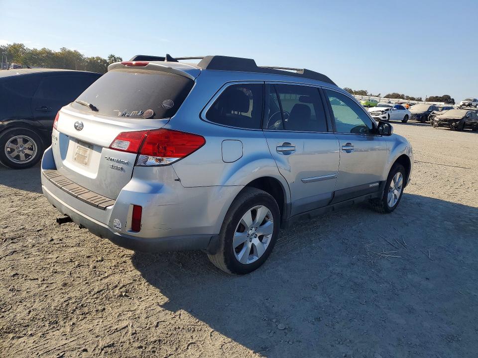 Foto 3 de la subasta – 2012 SUBARU OUTBACK con VIN 4S4BRDKC0C2241171