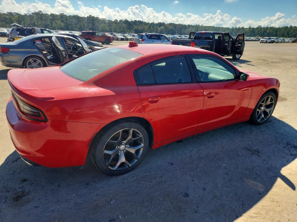 Photo 3 from auction – 2015 DODGE CHARGER with VIN 2C3CDXHGXFH858077