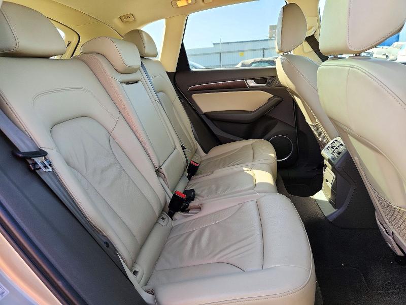 Foto 11 de la subasta – 2016 AUDI Q5 con VIN WA1L2AFP9GA128978