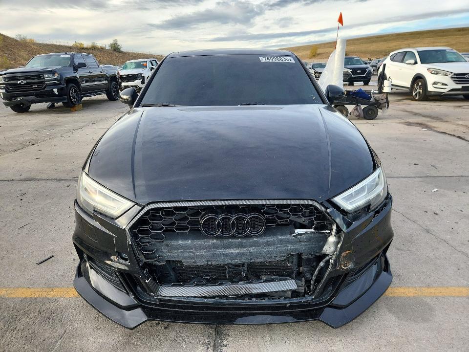 Снимка 5 от търг – 2018 AUDI S3 с VIN WAUB1GFF2J1028711