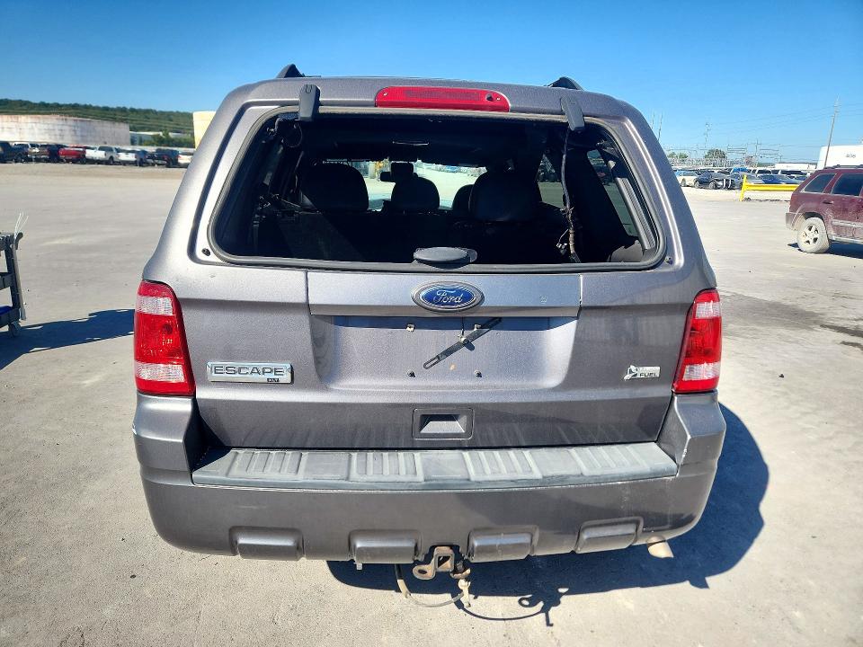Photo 6 from auction – 2012 FORD ESCAPE with VIN 1FMCU0DG1CKA28788