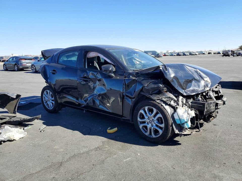 Снимка 4 от търг – 2018 TOYOTA YARIS IA с VIN 3MYDLBYVXJY315286