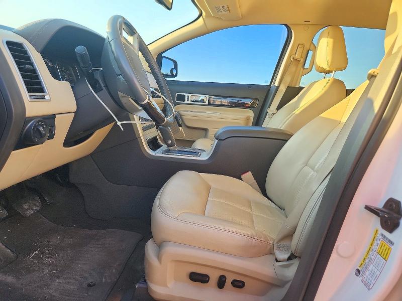 Снимка 7 от търг – 2008 LINCOLN MKX с VIN 2LMDU68C68BJ18975