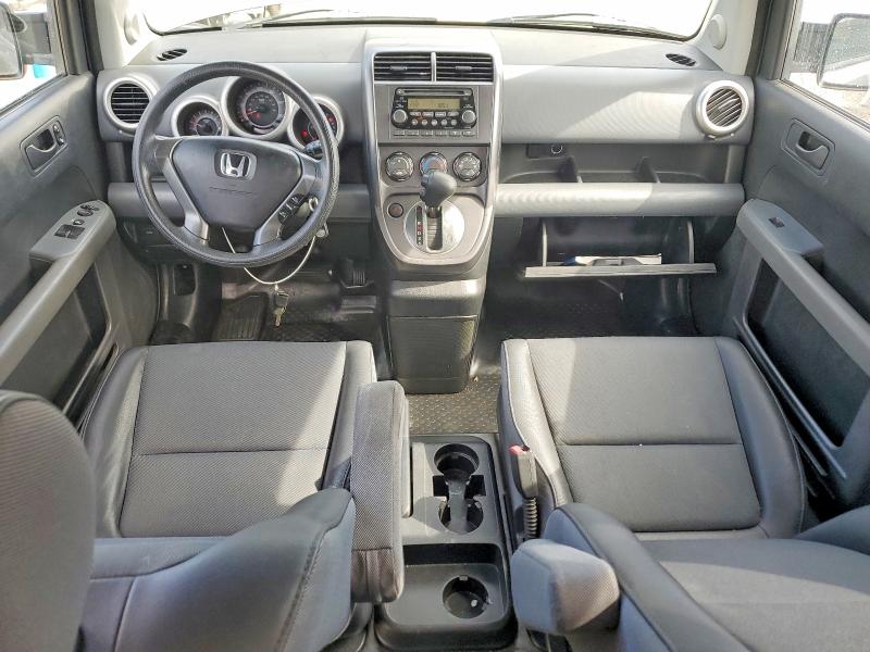 Photo 8 from auction – 2005 HONDA ELEMENT with VIN 5J6YH28615L032018
