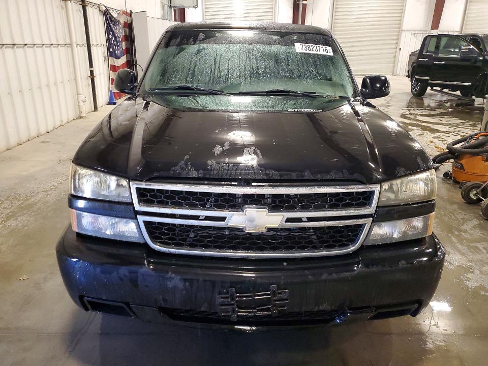 Снимка 5 от търг – 2005 CHEVROLET 1500 с VIN DPSMN173960