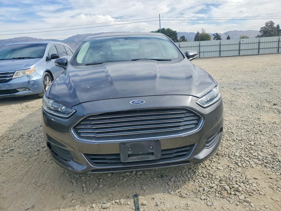 Photo 5 from auction – 2015 FORD FUSION with VIN 3FA6P0LU8FR208792