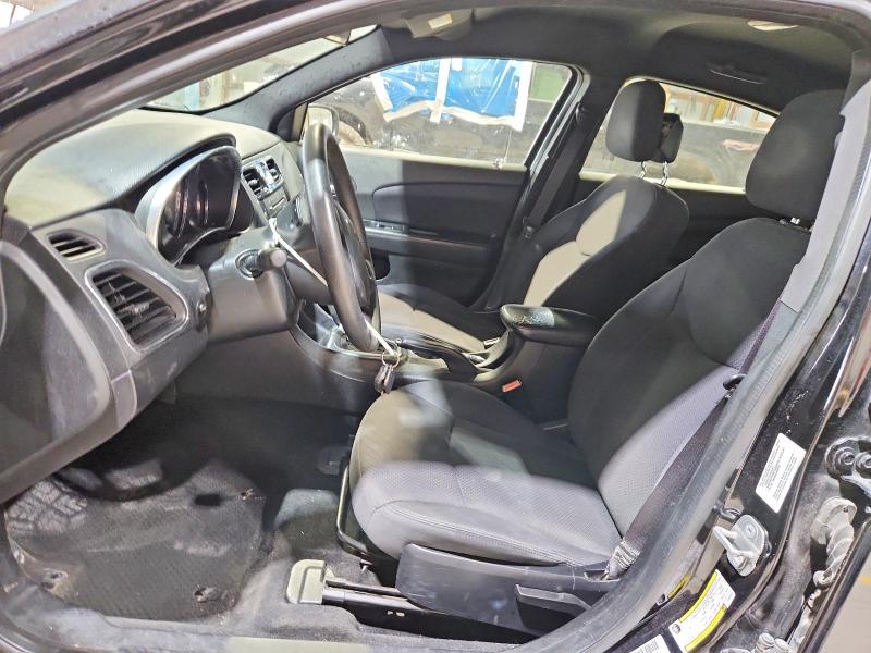 Photo 7 from auction – 2014 CHRYSLER 200 with VIN 1C3CCBABXEN230952