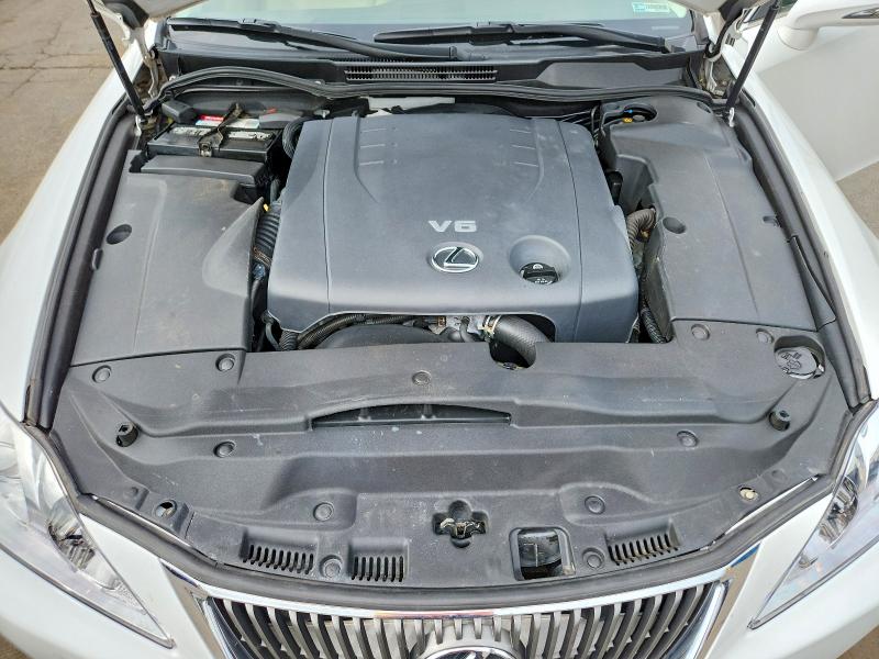 Снимка 11 от търг – 2010 LEXUS IS 250 с VIN JTHBF5C26A2097811