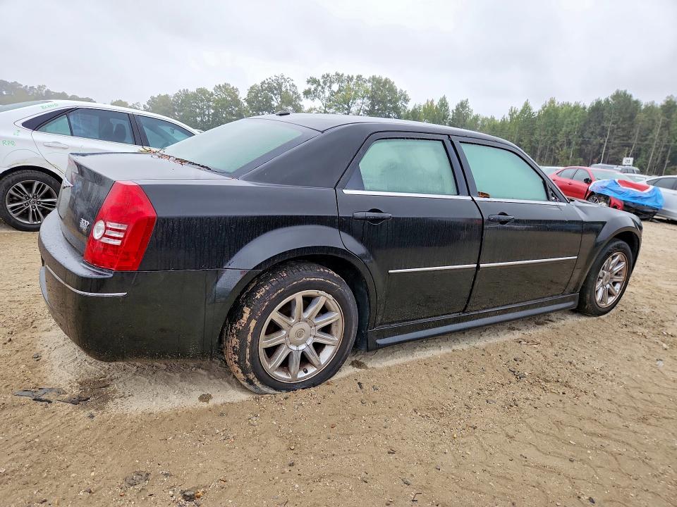 Foto 3 de la subasta – 2009 CHRYSLER 300 con VIN 2C3KA53V49H635052