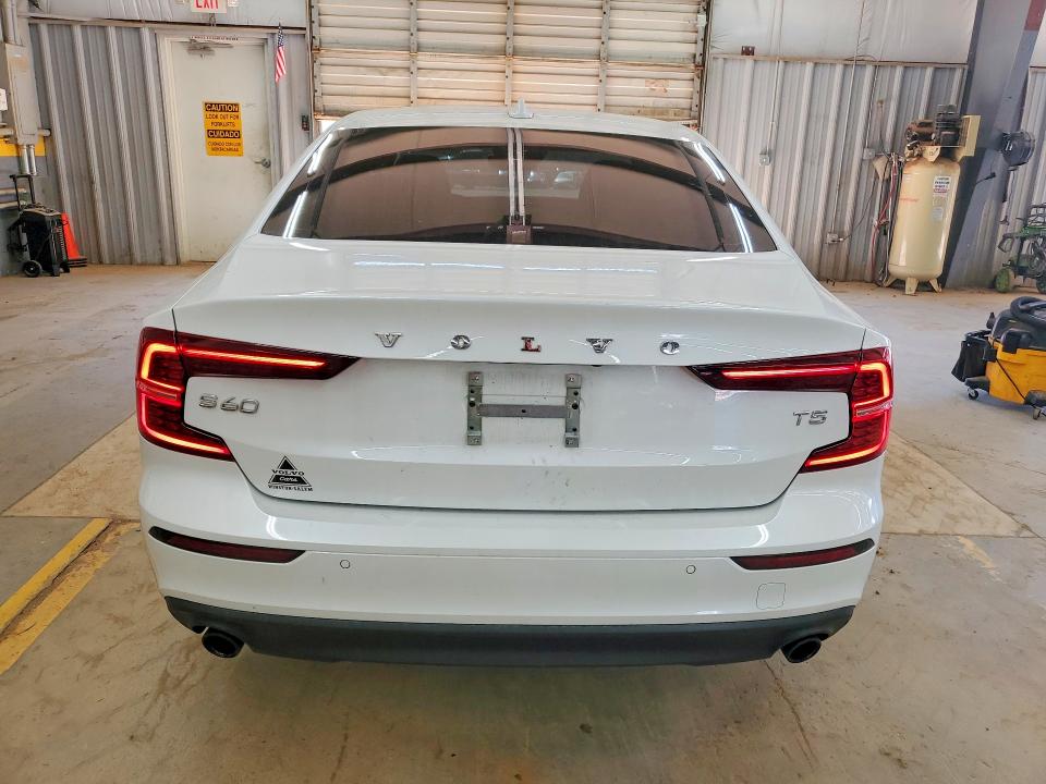 صورة رقم 6 من المزاد - 2020 VOLVO S60 مع VIN 7JR102FK3LG045679