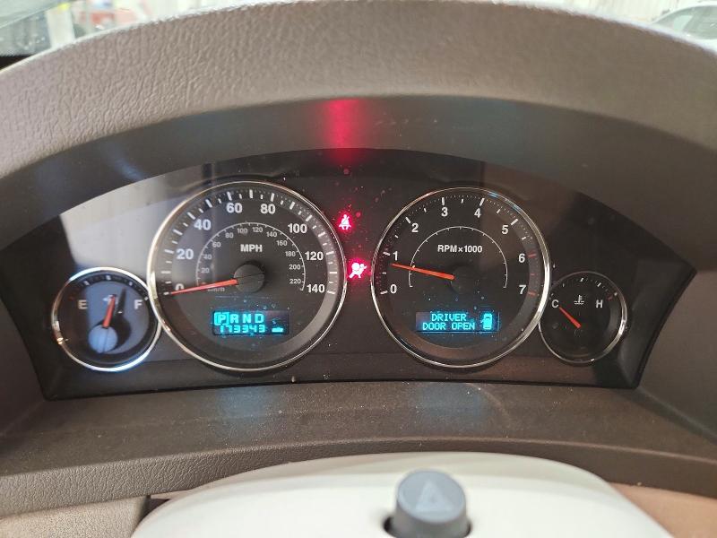 Снимка 9 от търг – 2006 JEEP GRAND CHEROKEE с VIN 1J8HR682X6C130370