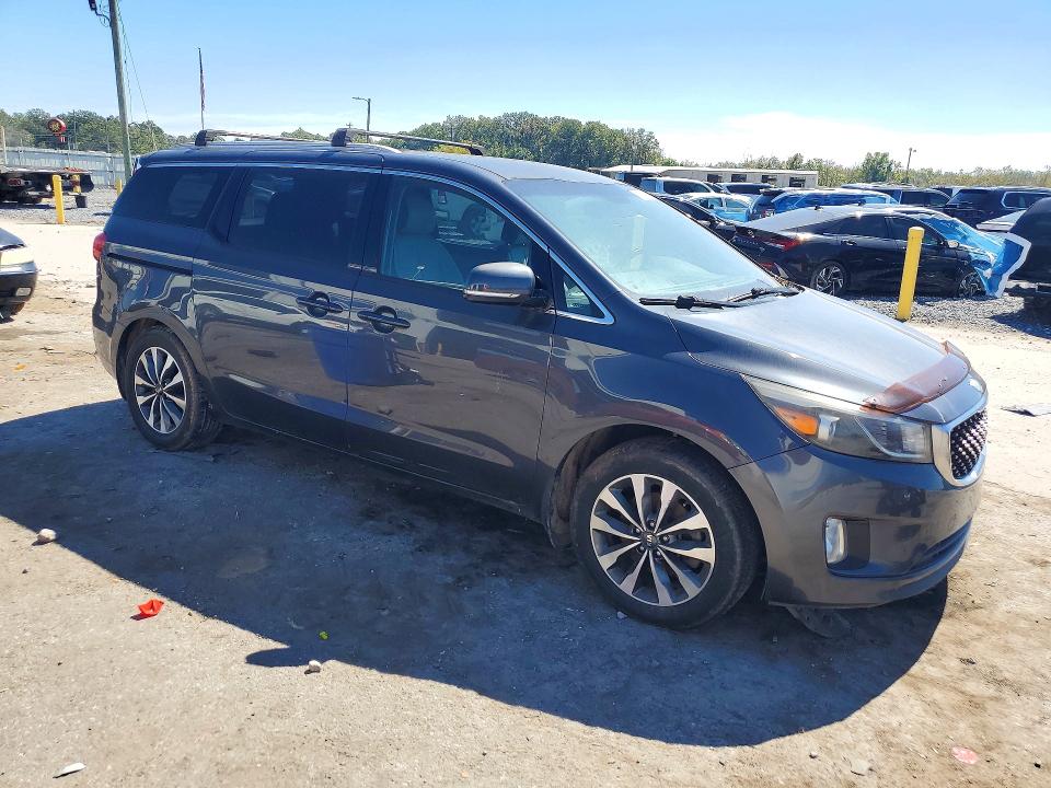 Photo 4 from auction – 2015 KIA SEDONA with VIN KNDMC5C12F6047899