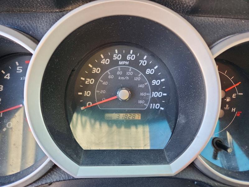 Foto 9 de la subasta – 2006 TOYOTA 4RUNNER con VIN JTEBU14R360078689