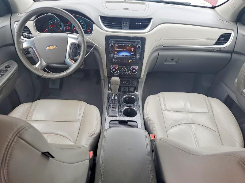 Photo 8 from auction – 2015 CHEVROLET TRAVERSE with VIN 1GNKVHKD7FJ148293