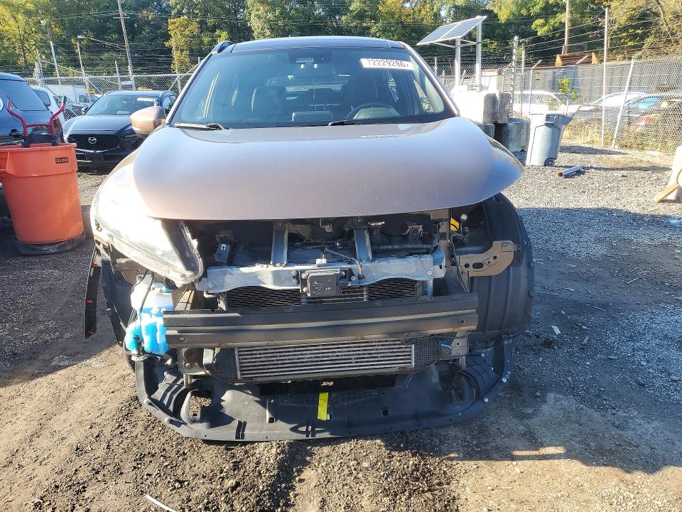 Снимка 5 от търг – 2020 MITSUBISHI ECLIPSE CROSS с VIN JA4AT5AAXLZ011775