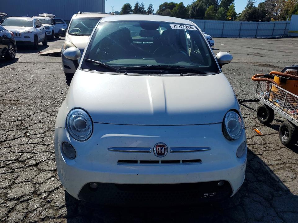 Photo 5 from auction – 2013 FIAT 500 with VIN 3C3CFFGE5DT714106