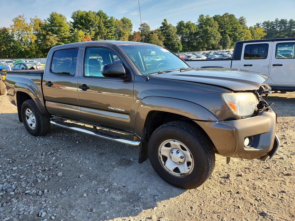Снимка 4 от търг – 2012 TOYOTA TACOMA с VIN 5TFLU4ENXCX027103