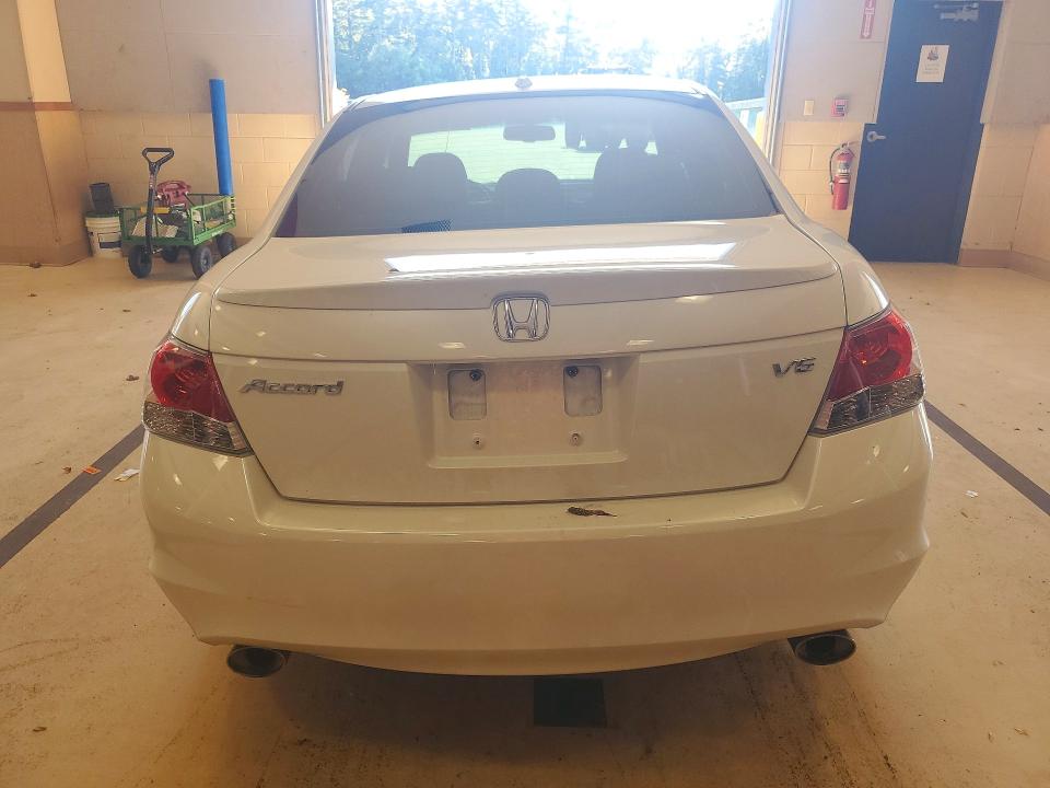 Photo 6 from auction – 2010 HONDA ACCORD with VIN 1HGCP3F89AA027864