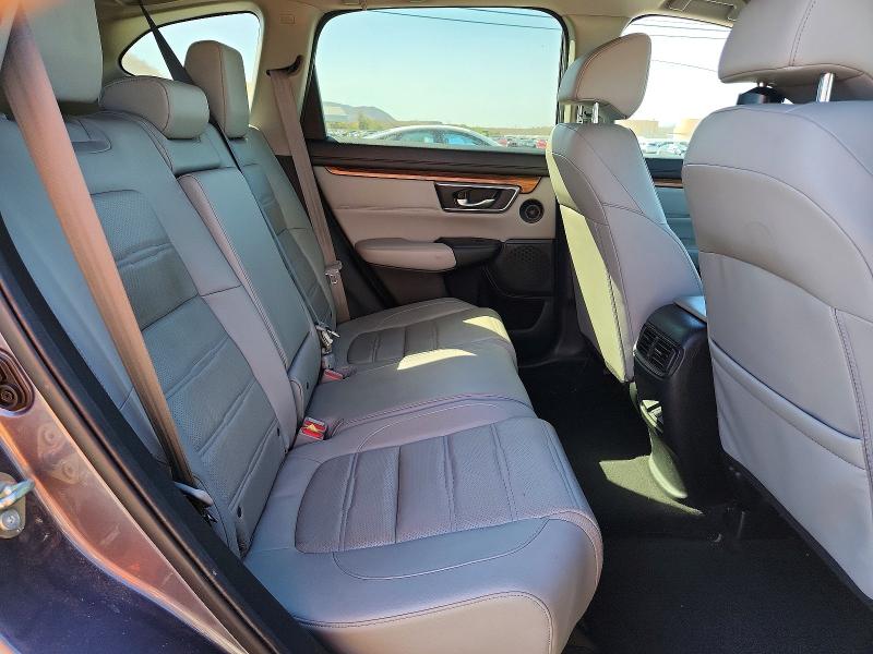 Снимка 11 от търг – 2017 HONDA CR-V с VIN 5J6RW1H88HL006638