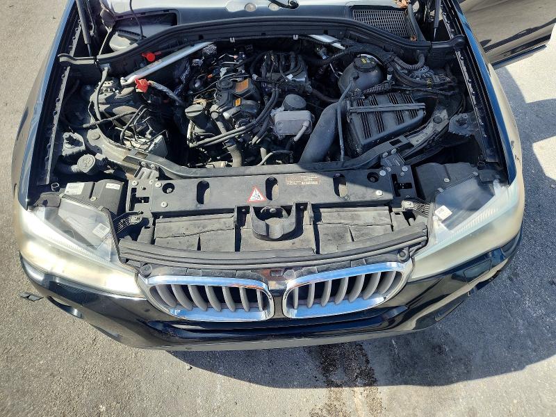 Снимка 12 от търг – 2016 BMW X4 с VIN 5UXXW3C54G0M90165
