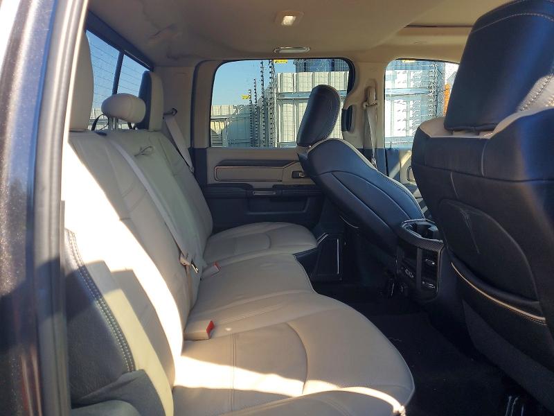 Снимка 10 от търг – 2019 RAM 2500 с VIN 3C6UR5SJXKG685303