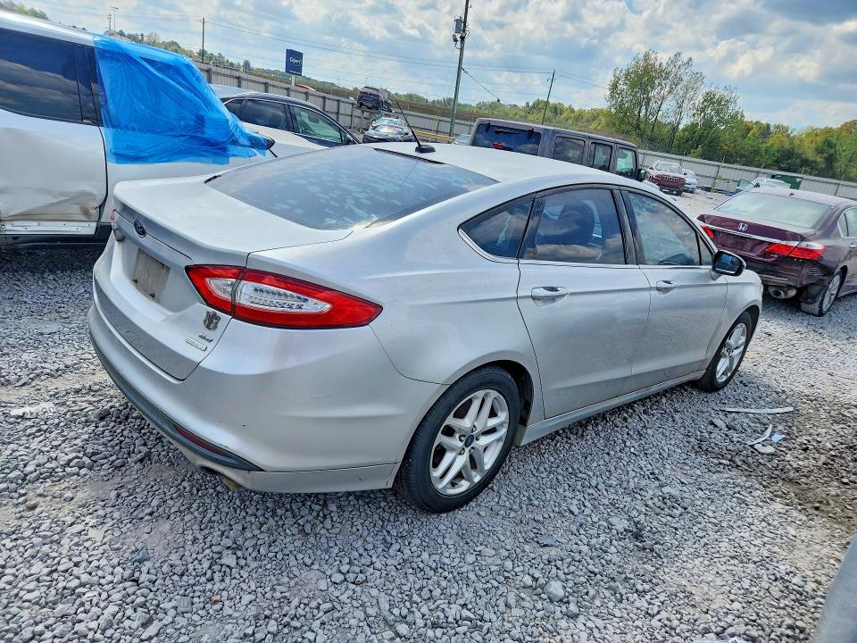 Снимка 3 от търг – 2014 FORD FUSION с VIN 3FA6P0HD4ER118014