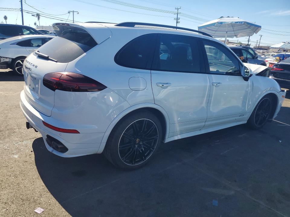 صورة رقم 3 من المزاد - 2016 PORSCHE CAYENNE مع VIN WP1AD2A25GLA73036