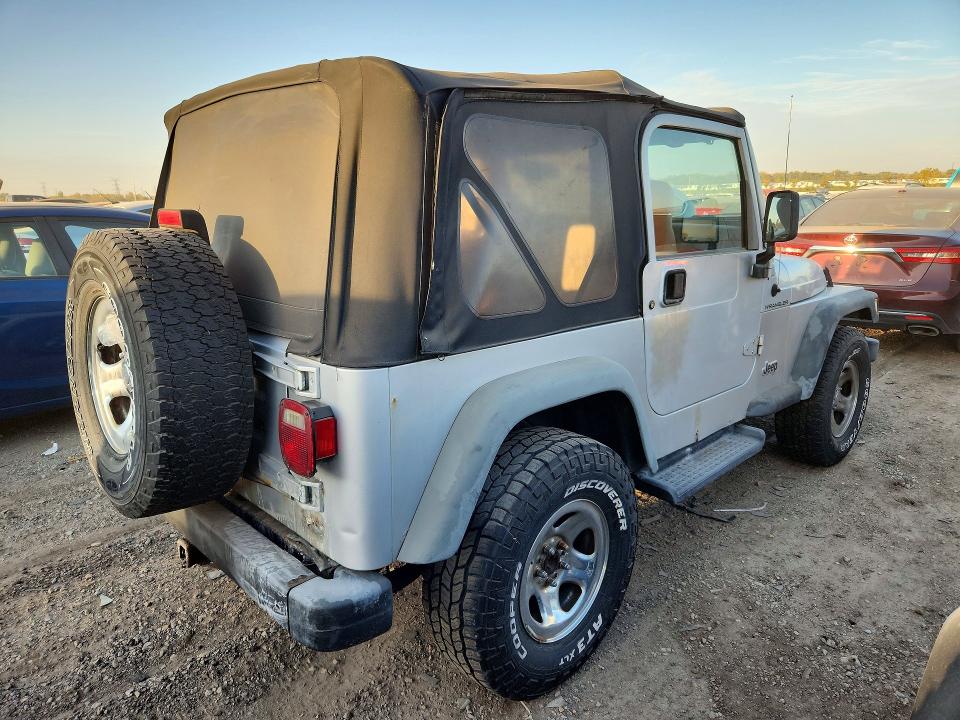 Снимка 3 от търг – 2002 JEEP WRANGLER / TJ с VIN 1J4FA39S72P742669