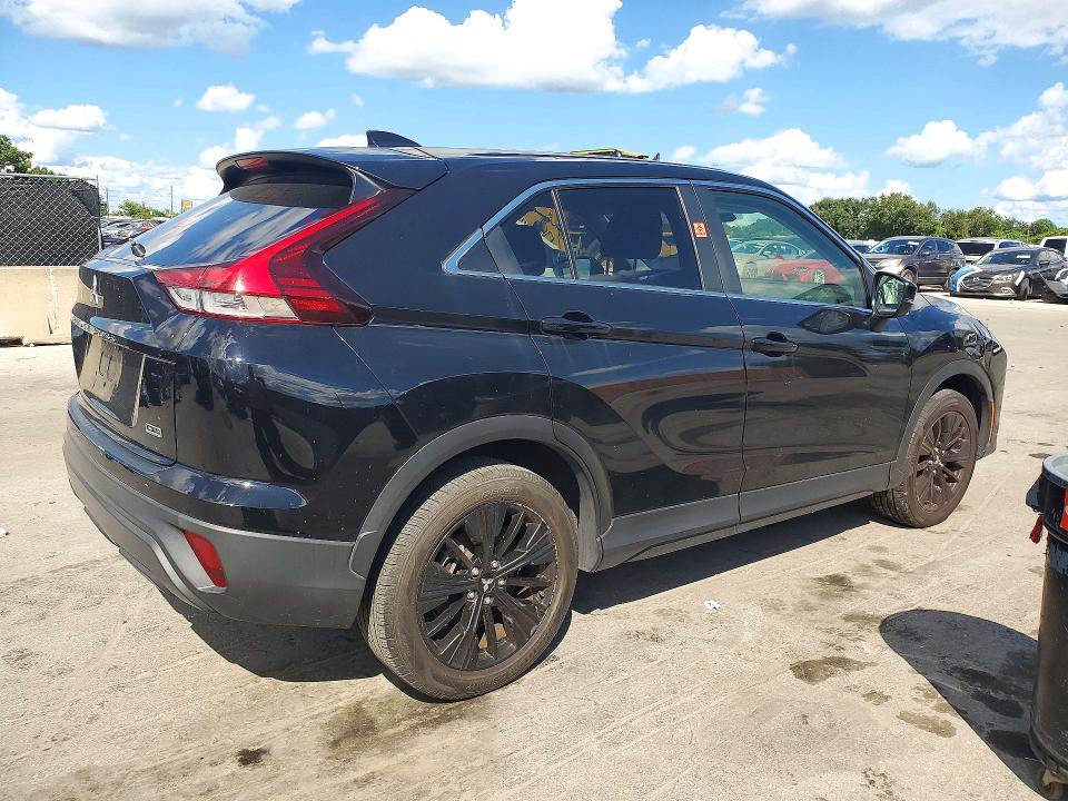 Photo 3 from auction – 2022 MITSUBISHI ECLIPSE CROSS with VIN JA4ASVAA4NZ057415