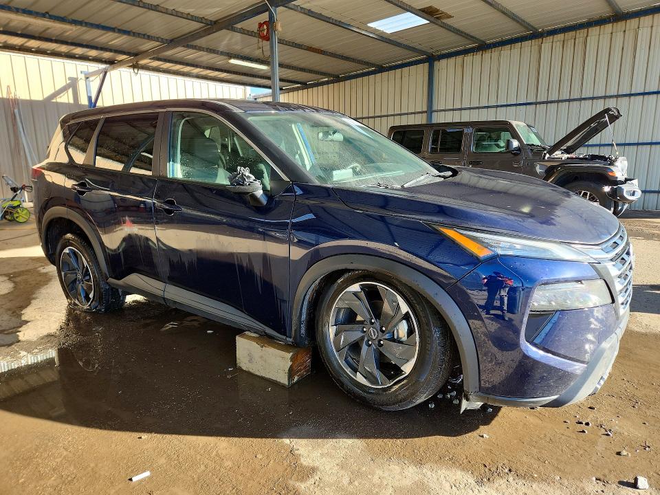 Photo 4 from auction – 2025 NISSAN ROGUE with VIN 5N1BT3BA1SC828370