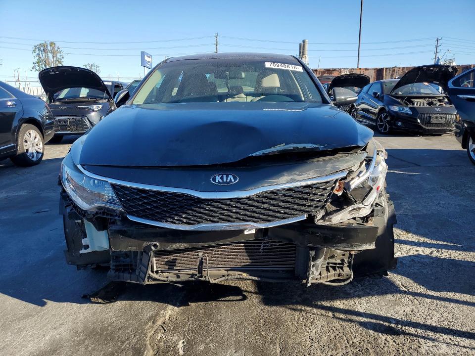 Photo 5 from auction – 2016 KIA OPTIMA with VIN KNAGT4L32G5072847