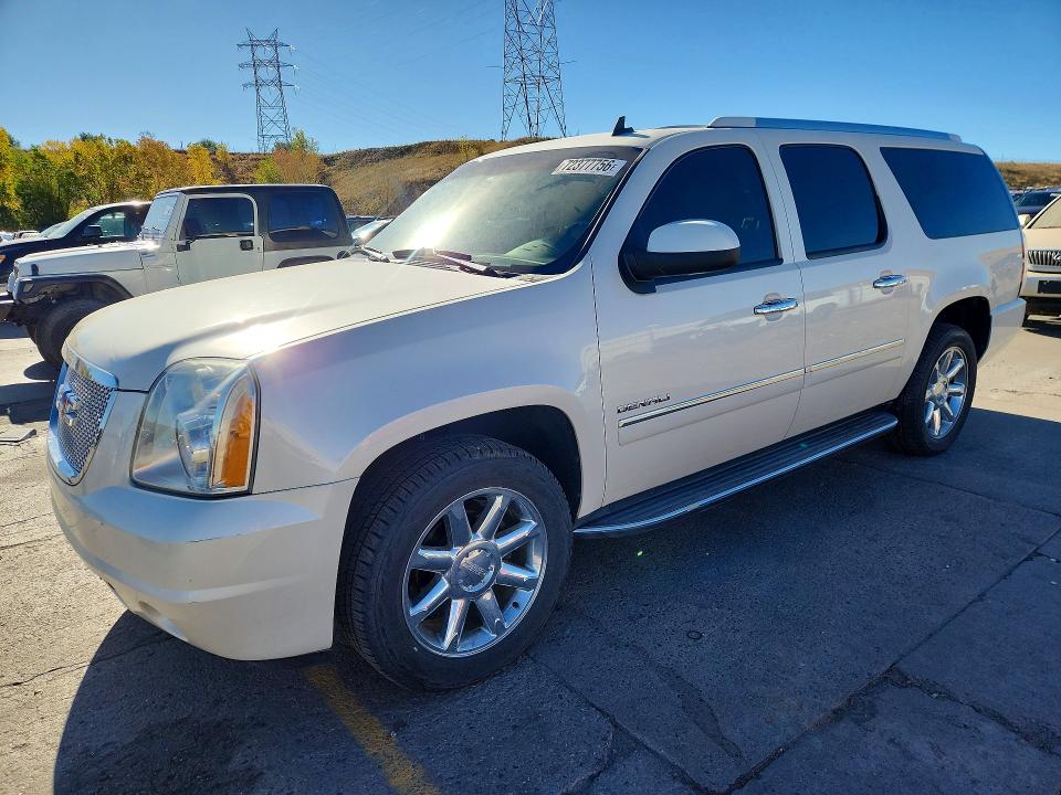 GMC YUKON XL 2013 с VIN 1GKS2MEF7DR260599 - Снимка от търг