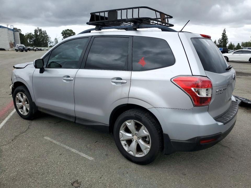 Снимка 2 от търг – 2014 SUBARU FORESTER с VIN JF2SJAECXEH515872