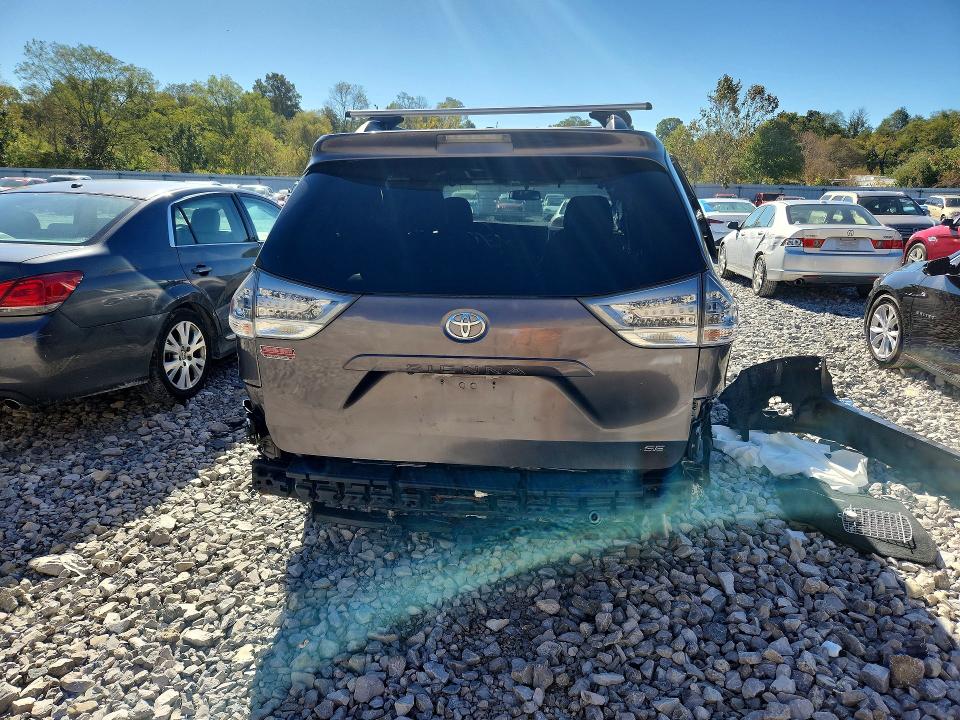 Photo 6 from auction – 2015 TOYOTA SIENNA with VIN 5TDXK3DCXFS621492