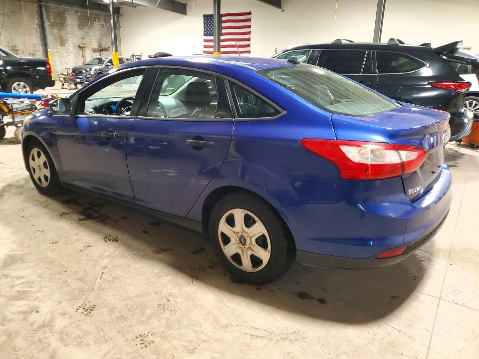 Foto 2 de la subasta – 2012 FORD FOCUS con VIN 1FAHP3E27CL472263