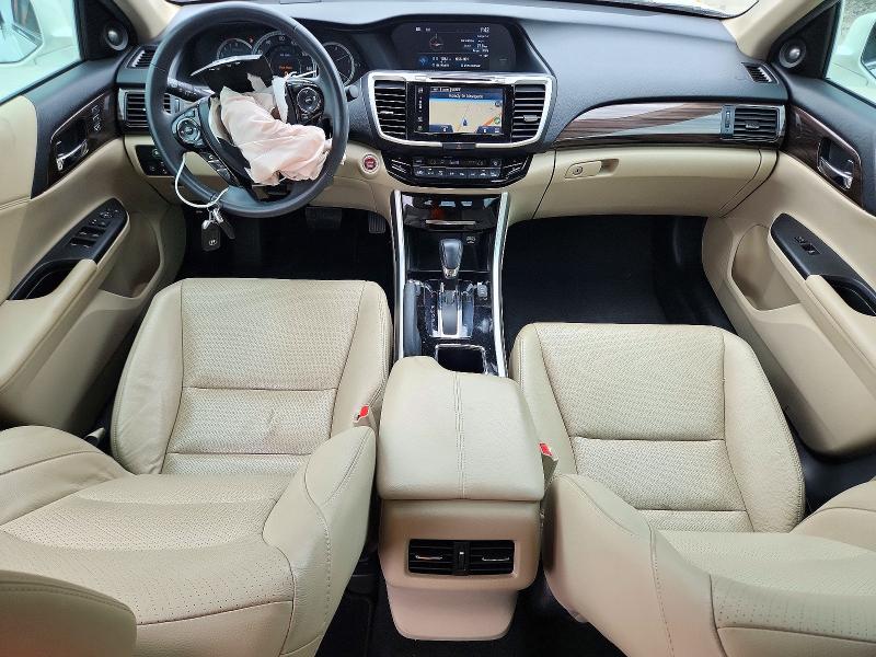 Снимка 8 от търг – 2016 HONDA ACCORD с VIN 1HGCR2F98GA093098